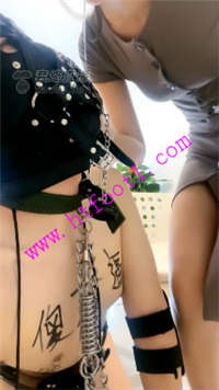 171235w6kk9tc4aau6446k.jpg