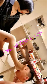 114714e8sdscb87bbg2c4b.jpg