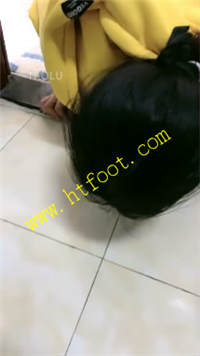 121051ru7r8mryyy4b2748.jpg
