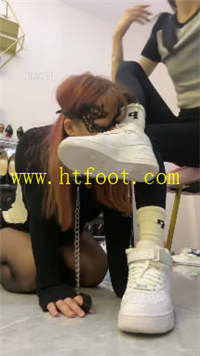 140008hm829004lh0l08m4.jpg