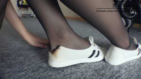 200835yb2z27zzmg7pp2p2.jpg