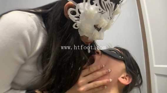 132810dsctk8plg077fslf.jpg