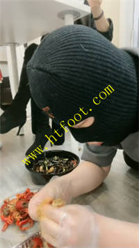 124052vo78trw60tozobrb.jpg