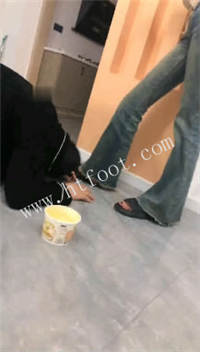 005834yrtq7xfqf0iqw44f.jpg