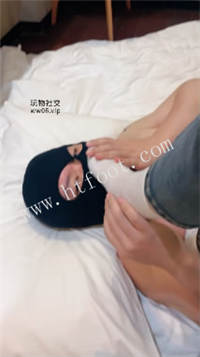 011004cemhcy2crtcrybmu.jpg