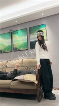013635z6efme36mme8aw68.jpg