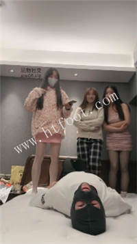 013756dx9nw9x44wc4ezw6.jpg