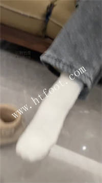 004447cj4sx70hx8wh880i.jpg