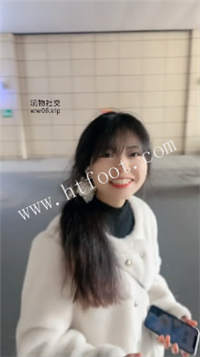 011431zzw3l0p8wbzm8b7u.jpg