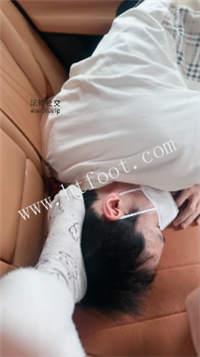011433n4kew88zk8e43t6t.jpg