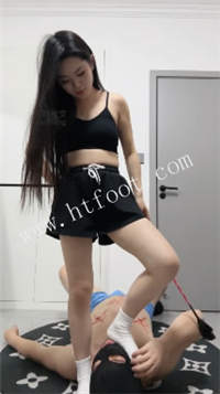 011955qt3q71m8102i5d87.jpg