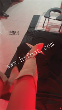 172759dlnllmphx8lffnfl.jpg