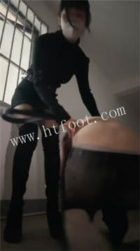 221521gcru1ccv0u083fau.jpg