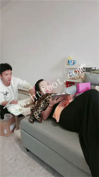 143229mubovo6pm6wuzt0b.jpg