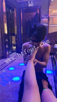 141001ez0t5l00hl10lq13.jpg