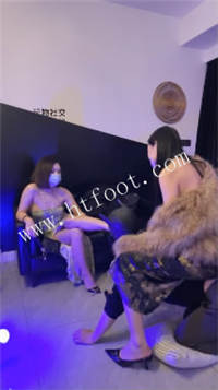 141125cug43zxbwku320hw.jpg
