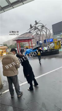 141241iajmjd555muj9m0e.jpg