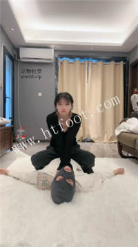 141355aze8ewxeehe9008i.jpg