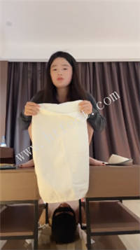 031528bj4uq44js771sjsd.jpg