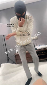 082501pa3b7skd36id33dh.jpg
