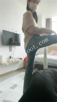 084329l492uzux8gkj029k.jpg