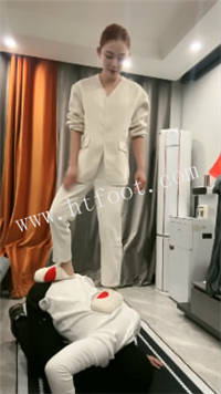 015124g626zpcq2cch3d9h.jpg