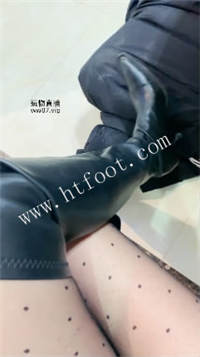 025706h6pw4qbwttwi98b0.jpg
