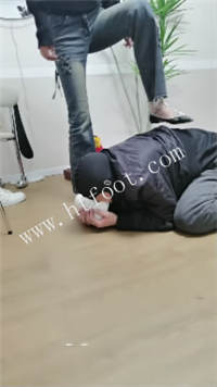 025804lsa2jf3e89j2262a.jpg