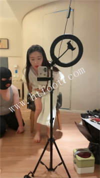 025841t1xo5teb1w21njnl.jpg