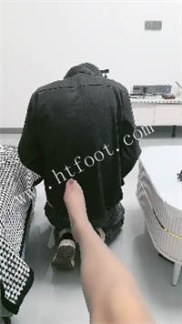 030250q4aaubisiih2at2j.jpg