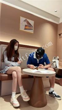 030410a2n2e277neeg72xn.jpg