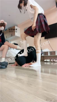 030719cioxxhm1ip13oxg1.jpg