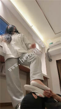 030949pkz2vuyvn2cnd5pc.jpg