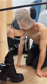 023839m0753gd7309xc3u7.jpg