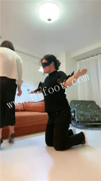 045246qed7d2bbf740ta90.jpg