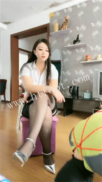 213017pzexslt2ptrza2xx.jpg