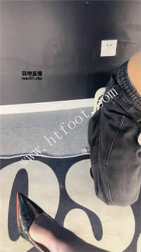 004629j117vbabp1ppbpqk.jpg