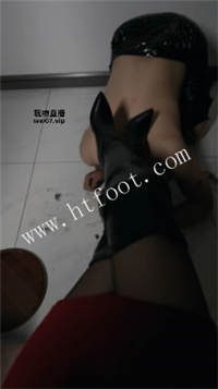 043724zf7u11zgwf4vm974.jpg