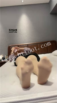 045719qorx3fcfdlleaeaf.jpg