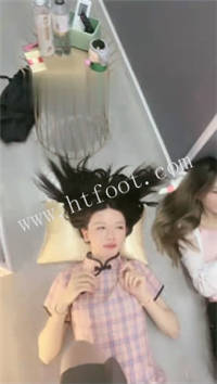 031921zv7x2byll7247fb8.jpg