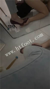 235211wggmzh5cvk9slh6k.jpg