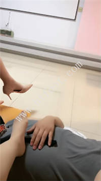 010443ufm0755m5duwujnm.jpg