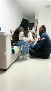 082727yp4gyd5zy2dad8ok.jpg