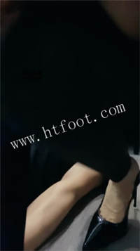 022707qe47tfe4bp57tbf6.jpg