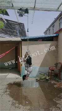022748t77lqzmumzee144n.jpg
