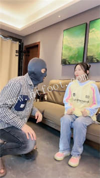 023918xc5q0jqcj95dheaf.jpg