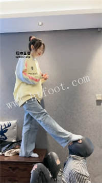 023923m8emsvm89j28eabf.jpg