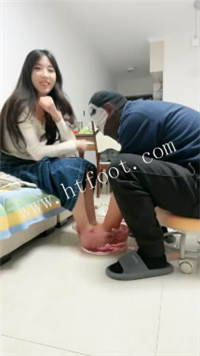 023144vp2lg1x021973bll.jpg