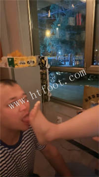 215839wp5ep1eaqenczexy.jpg