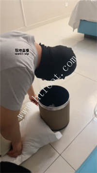 222459jpb1dxtktl36atat.jpg